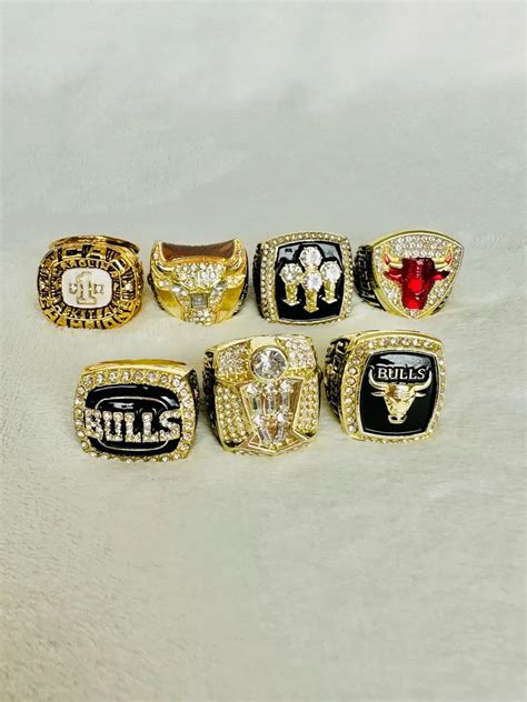 Details 153+ michael jordan championship rings - vova.edu.vn