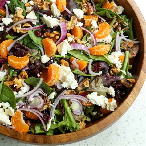 Mandarin Orange Salad with Orange Vinaigrette