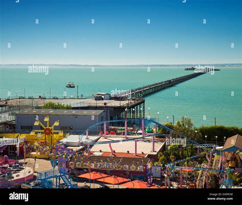 Southend Pier Stock Photo - Alamy