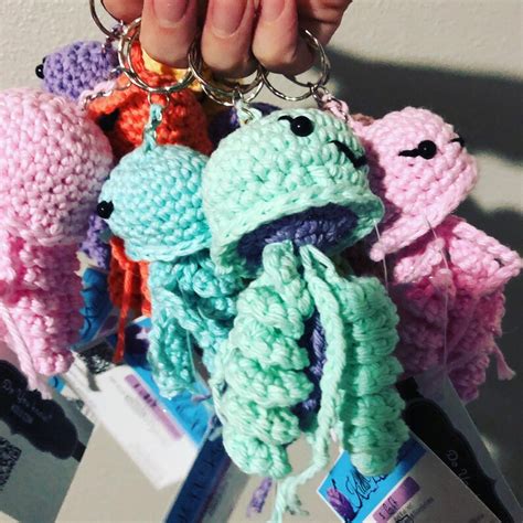 Crochet Key-chain ornament Jellyfish | Etsy