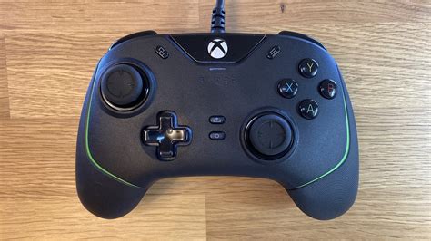 Razer Wolverine V2 Xbox Controller Review - Daily Geek Report