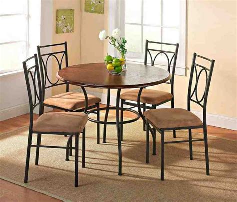 Free Dining Table and Chairs - Home Furniture Design