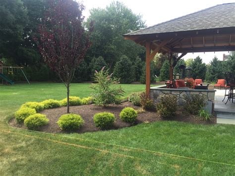 Landscaper Near Me | Rizzo Masonry & Landscaping | Weston, CT | 203-644-0316