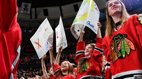 Chicago Blackhawks Fans Must Be Louder in 2017-18