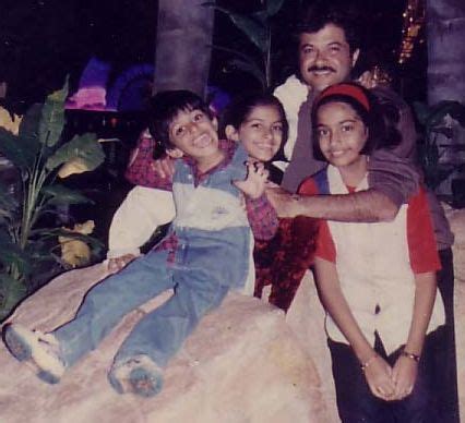 A-2-Z-S-T-U-F: Anil Kapoor Family Photos