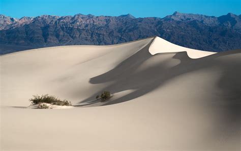 desert, Landscape, Simple Wallpapers HD / Desktop and Mobile Backgrounds