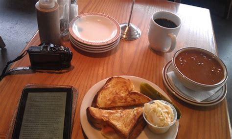 Grilled cheese and bean/bacon soup. | Marcus Metropolis | Flickr
