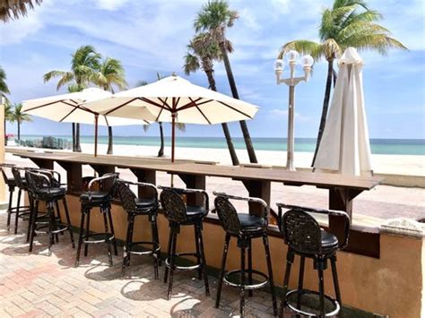 RIPTIDE OCEANFRONT HOTEL & TIKI BAR - 158 Photos & 88 Reviews - 2300 N ...