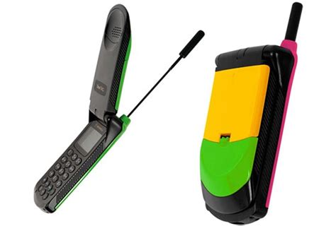 go retrolistic: Motorola StarTAC flip phone with a colorful twist - SHOUTS