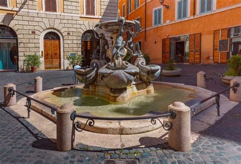 15 of the most interesting and beautiful fountains in Rome