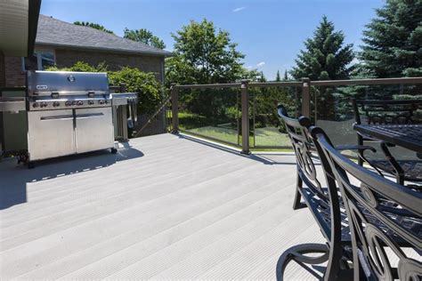 Craft-Bilt Aluminum Waterproof Decking by Canadian Manufacturer : Craft Bilt