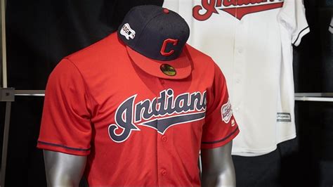 PHOTOS: Cleveland Indians' uniforms throughout the years | wkyc.com