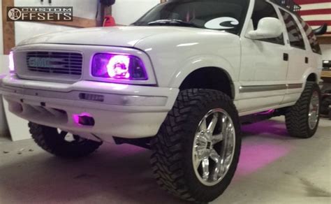 Wheel Offset 1997 Gmc Jimmy Aggressive 1 Outside Fender Leveling Kit Body Lift | Custom Offsets