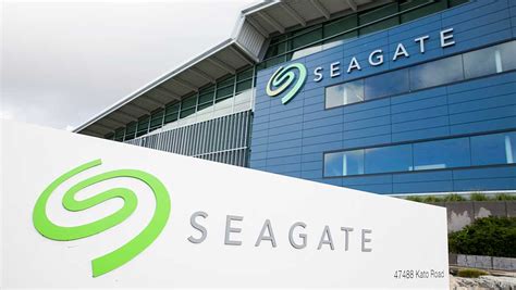 Seagate Technology Shares Tumble On Earnings Shortfall | Investor's Business Daily