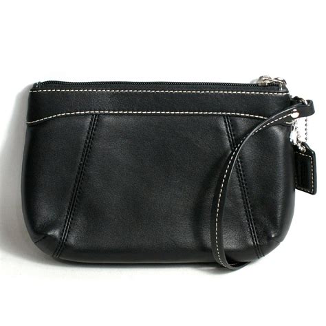 Coach Black Leather Pleated Medium Wristlet #46484 | Coach 46484