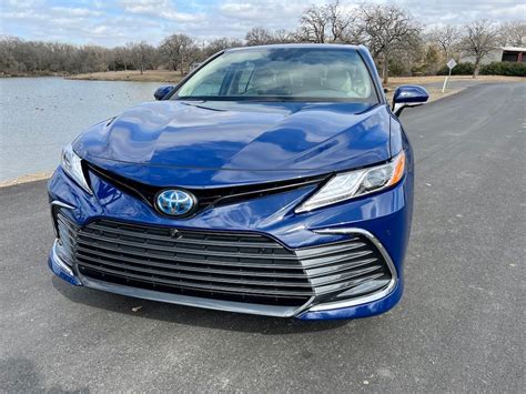 REVIEW: 2023 Toyota Camry XLE Hybrid