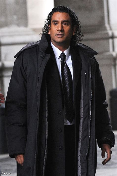 Naveen Andrews in Law&Order SVU: immagini dal set | Lost In A FlashForward