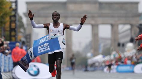 Eliud Kipchoge targets PB during Berlin Marathon defense - ESPN