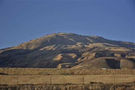 California Mountains In The Desert Free Stock Photo - Public Domain ...