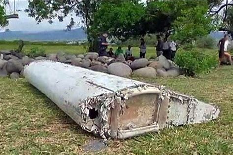 MH370: Washed-up plane debris 'almost certainly' from Boeing 777, sent to France for analysis ...