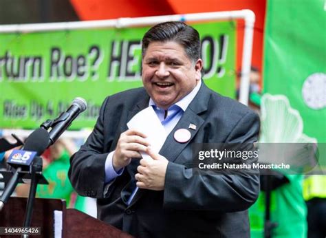 J B Pritzker Photos and Premium High Res Pictures - Getty Images