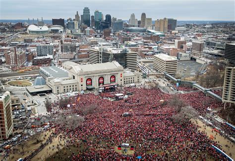 Photos: Kansas City Super Bowl parade 2023 | KCUR - Kansas City news and NPR