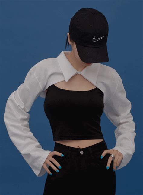 Collar Cropped Shrug | Cropped shrug, Fashion, Korean female fashion
