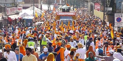 Nagar Kirtan | Discover Sikhism