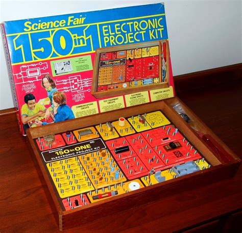 Vintage Science Fair 150 In 1 Electronic Project Kit By Ra… | Flickr