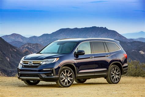 Quick Spin: 2019 Honda Pilot Elite, Are We There Yet? • Rides & Drives