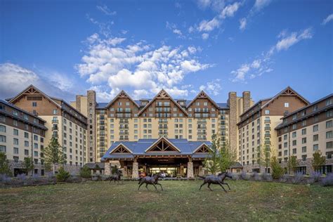 Gaylord Rockies Resort And Convention Center | Mortenson