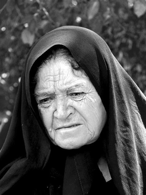 File:Sad Old Woman.jpg - Wikimedia Commons