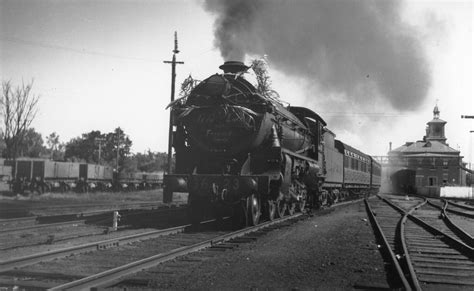 Steam Train 3623 at Albury Railway Station 1930s | Patrick E… | Flickr