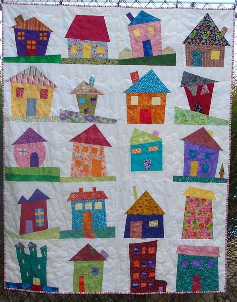 Wonky House quilt | House quilt patterns, Quilts, Quilt patterns