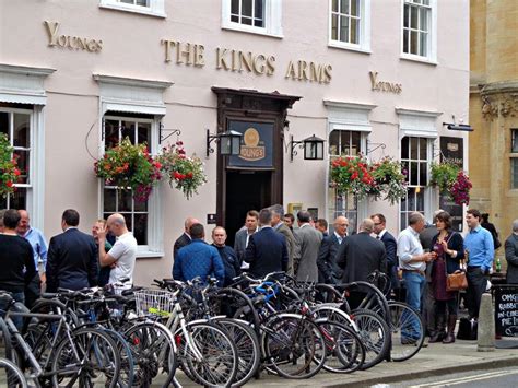 A bustling pub, The Kings Arms, at the city center of Oxford. By ...