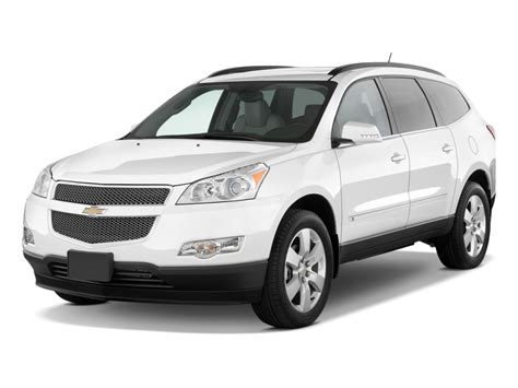 Image: 2011 Chevrolet Traverse FWD 4-door LTZ Angular Front Exterior ...