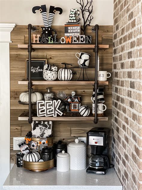 halloween kitchen decor - Re-Fabbed