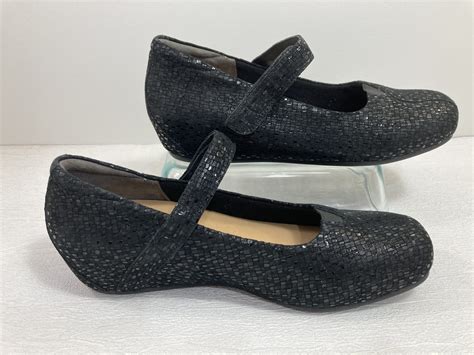 Ziera Rival flat women's shoe - Cranford Hospice