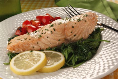 Salmon Florentine | EverydayDiabeticRecipes.com