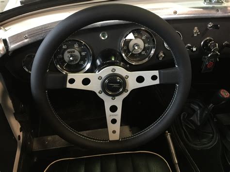 Austin Healey Bugeye Sprite removable steering wheel and adaptor kit