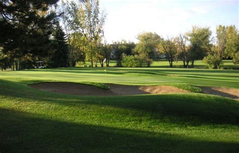 Heather Ridge Golf Course in Gurnee, Illinois, USA | GolfPass