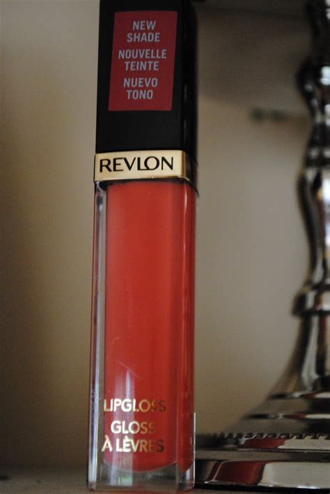 Cosmetics Zone: Revlon Super Lustrous Lip gloss