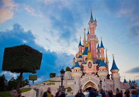 Overzicht - Disneyland Parijs - DiscoverTheMagic.nl