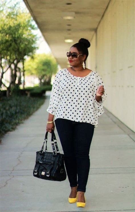 PHOTOS: OUTFIT IDEAS FOR CURVY GALS!