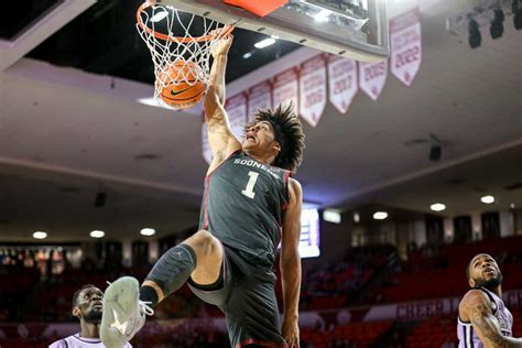 OU Basketball: Oklahoma Ends Losing Skid, Upsets No. 12 Kansas State ...