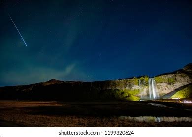 137 imágenes, fotos de stock, objetos en 3D y vectores sobre Seljalandsfoss night | Shutterstock