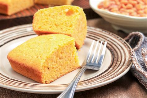 Easy Sweet or Savory Cornbread Recipe