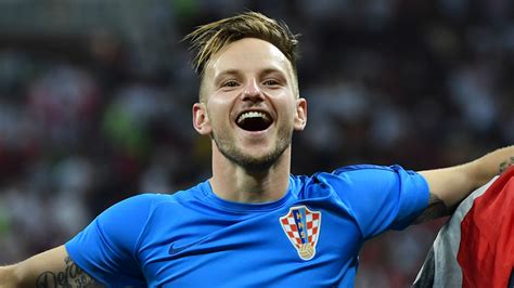 Ivan Rakitic contract: Croatian star expecting new Barcelona deal after ...