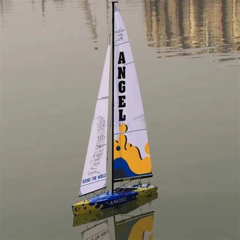 New large scale remote control sailboat / 920MM 2.4G RC remote control model sailboat sailing ...