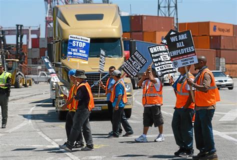 Truck drivers strike at Port of Los Angeles, Long Beach continues for fifth day – Daily News